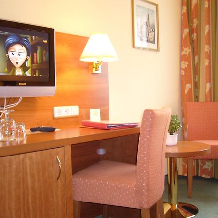 Hotel Alter Kranen Wurzburg Ngoại thất bức ảnh