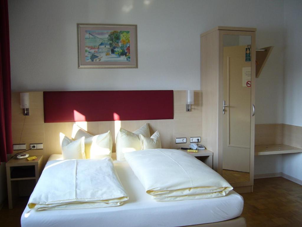 Hotel Alter Kranen Wurzburg Ngoại thất bức ảnh